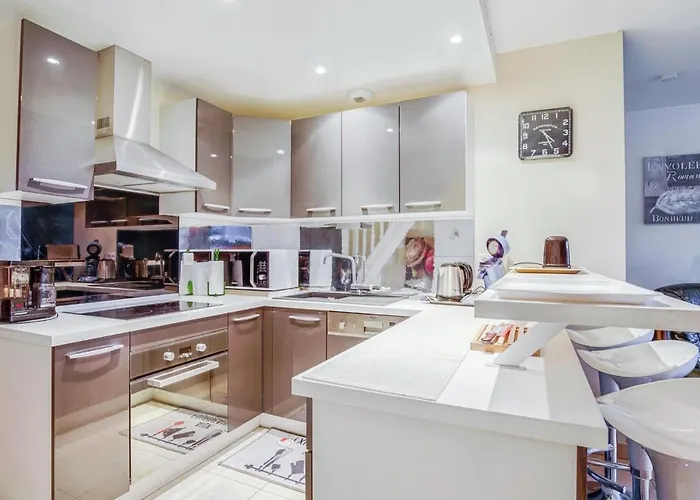 Maison T5 à Avec 4 Chambres, Clim, Wifi, Terrasse, Proche Activités Et Plages - Fr-1-521-156 * Biscarrosse